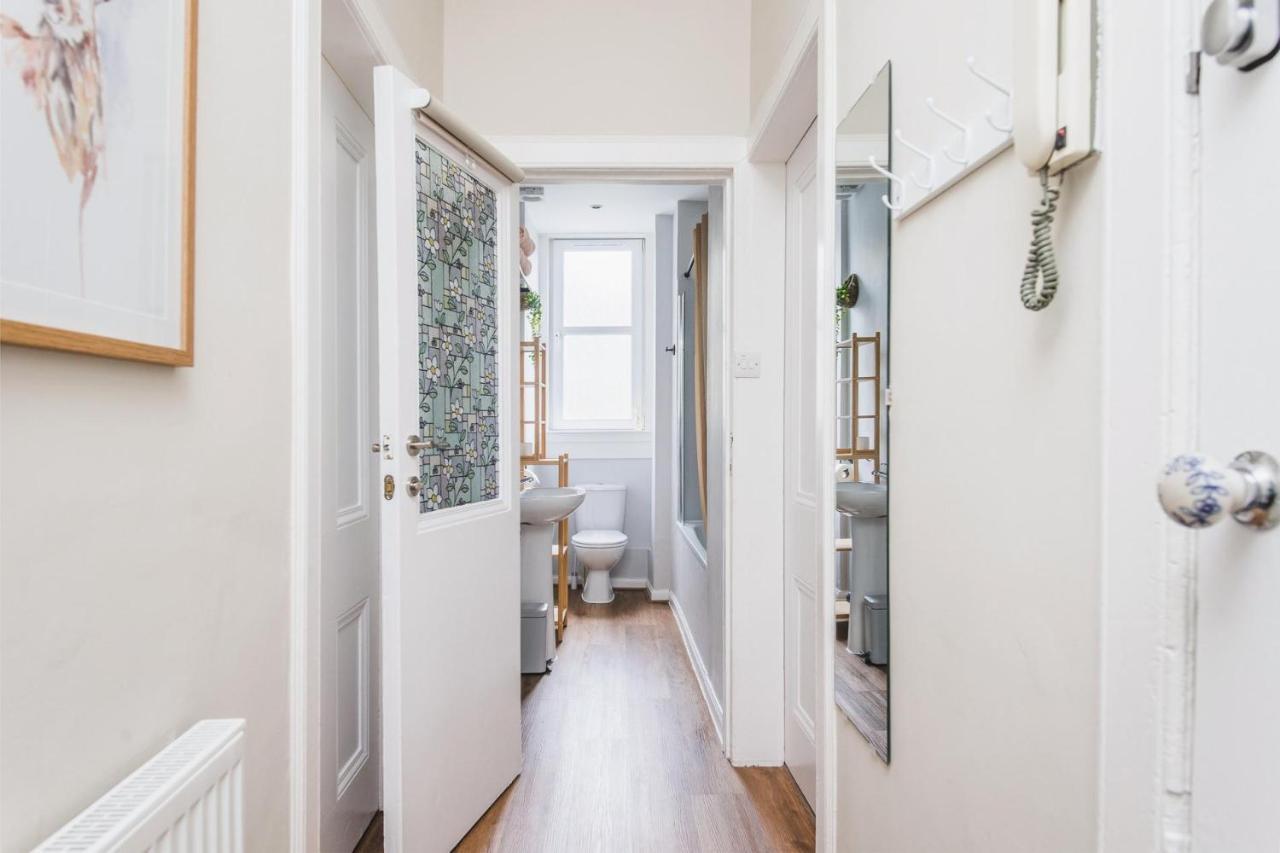 New Sleek 1Bd Edinburgh City Centre Stay EDI Exterior photo